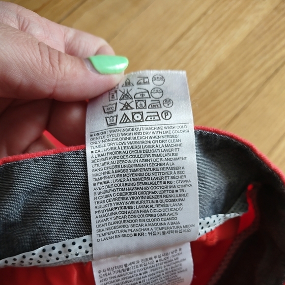 Banana Republic High Waist Red Shorts With Faux Pockets Size 6 - Picture 6 of 6